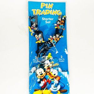 Disney Pin Trading Friends Are Forever Starter Set Lanyard & Pins